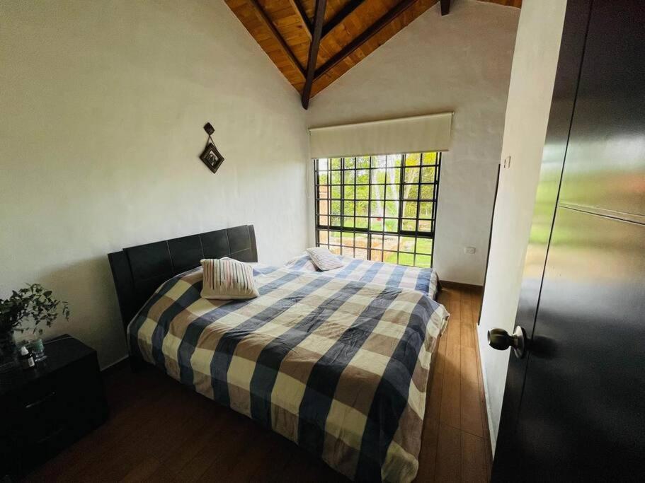 Casa De Campo Villa Tatiana- Mesa De Los Santos 로스 산토스 외부 사진